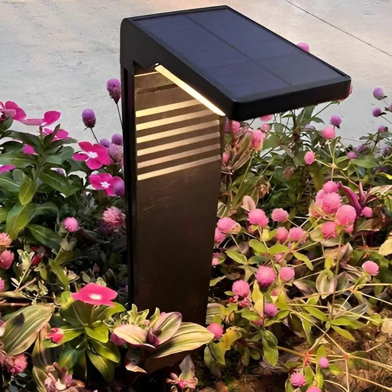 GardenGlow Light - Waterproof LED Solar Garden Pendant Light
