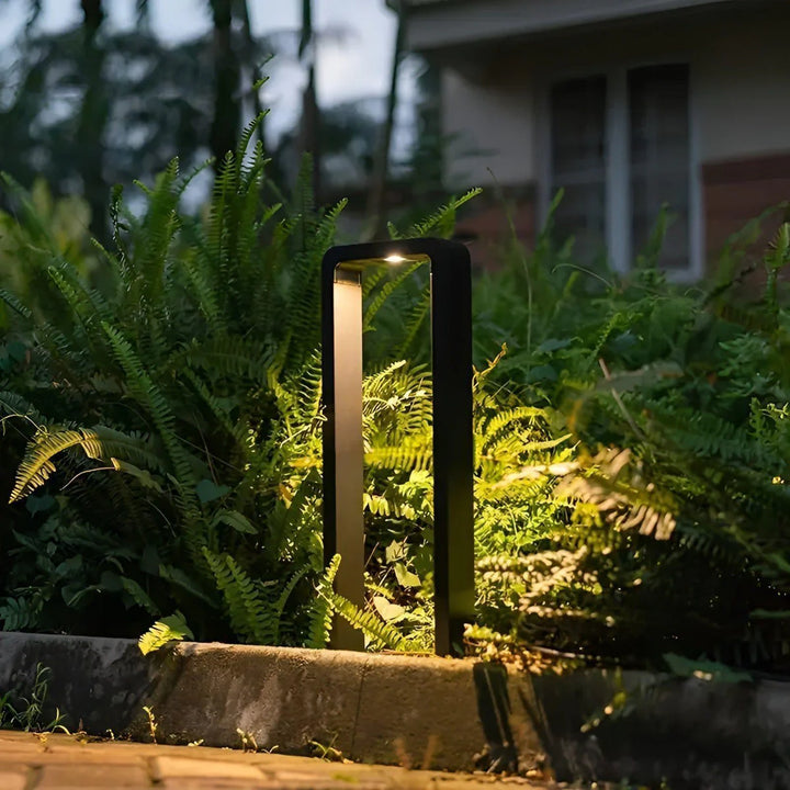 Luma LED Garden Lights - Modern Elegance for Your Outdoor Space